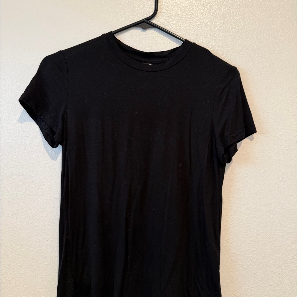 SHEIN Black Short Sleeve Tee